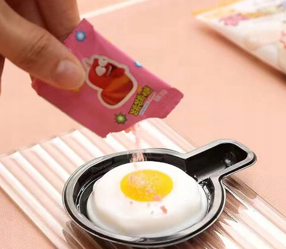Żelki CANDY GANGS EGGY BOOM BOOM 24 sztuki 2.png